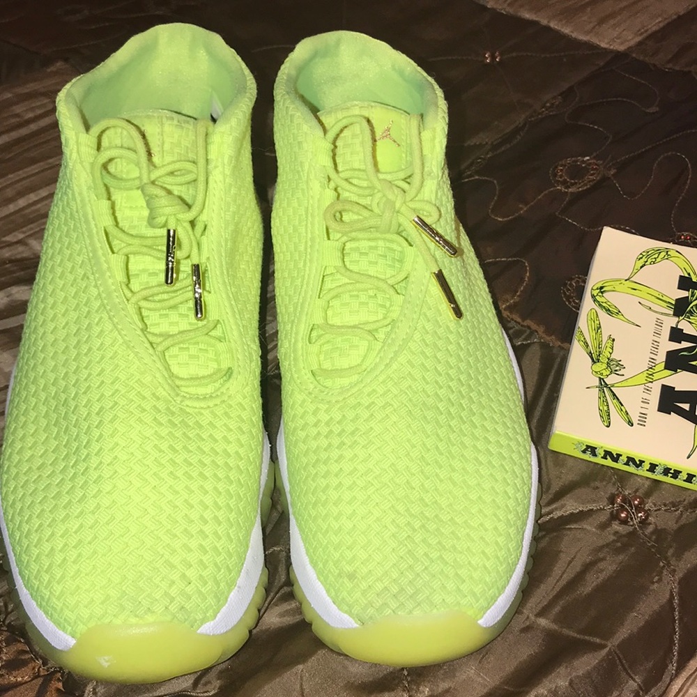 Jordan Future Volt